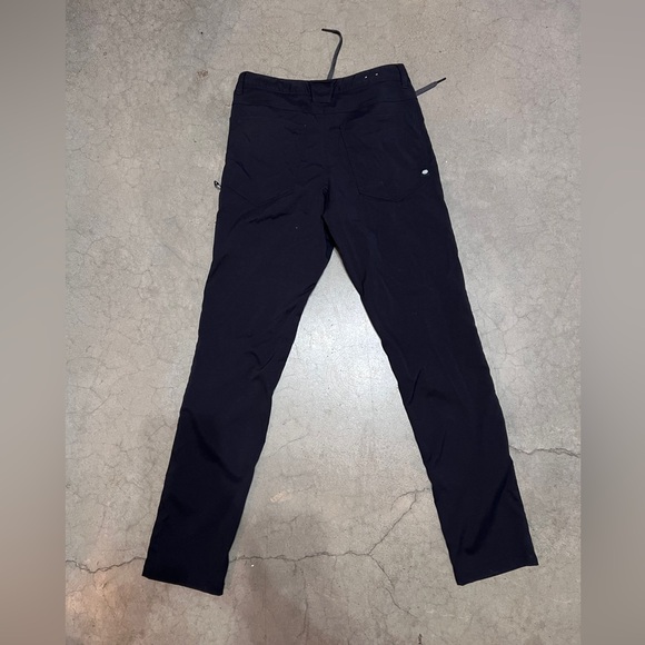 Men's 686 Everywhere Slim Pants 30x32 Black - Picture 2 of 3